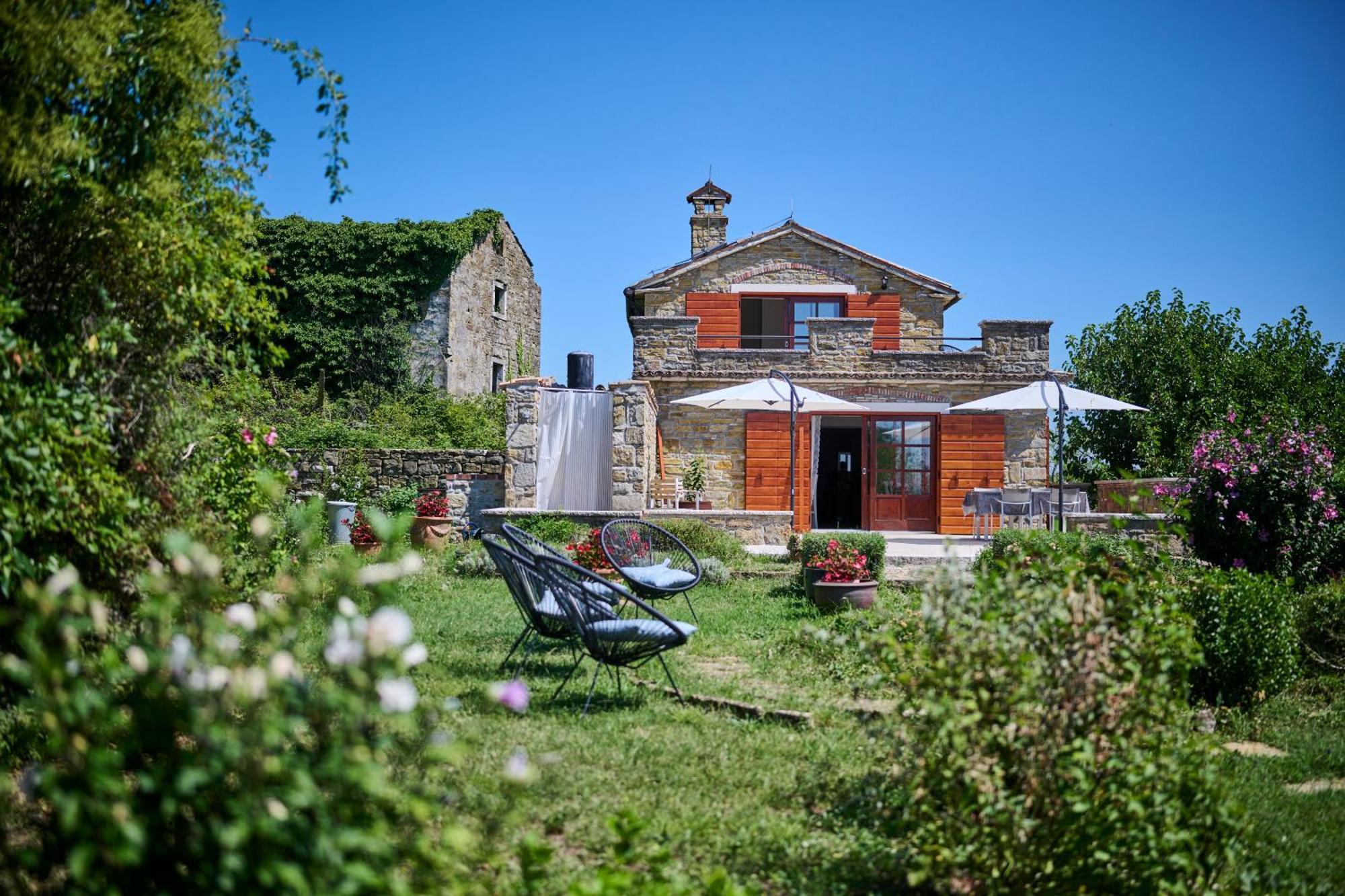 Вілла Casa Del Conte - Peaceful Hideaway In North Istria Ґрожнян Екстер'єр фото