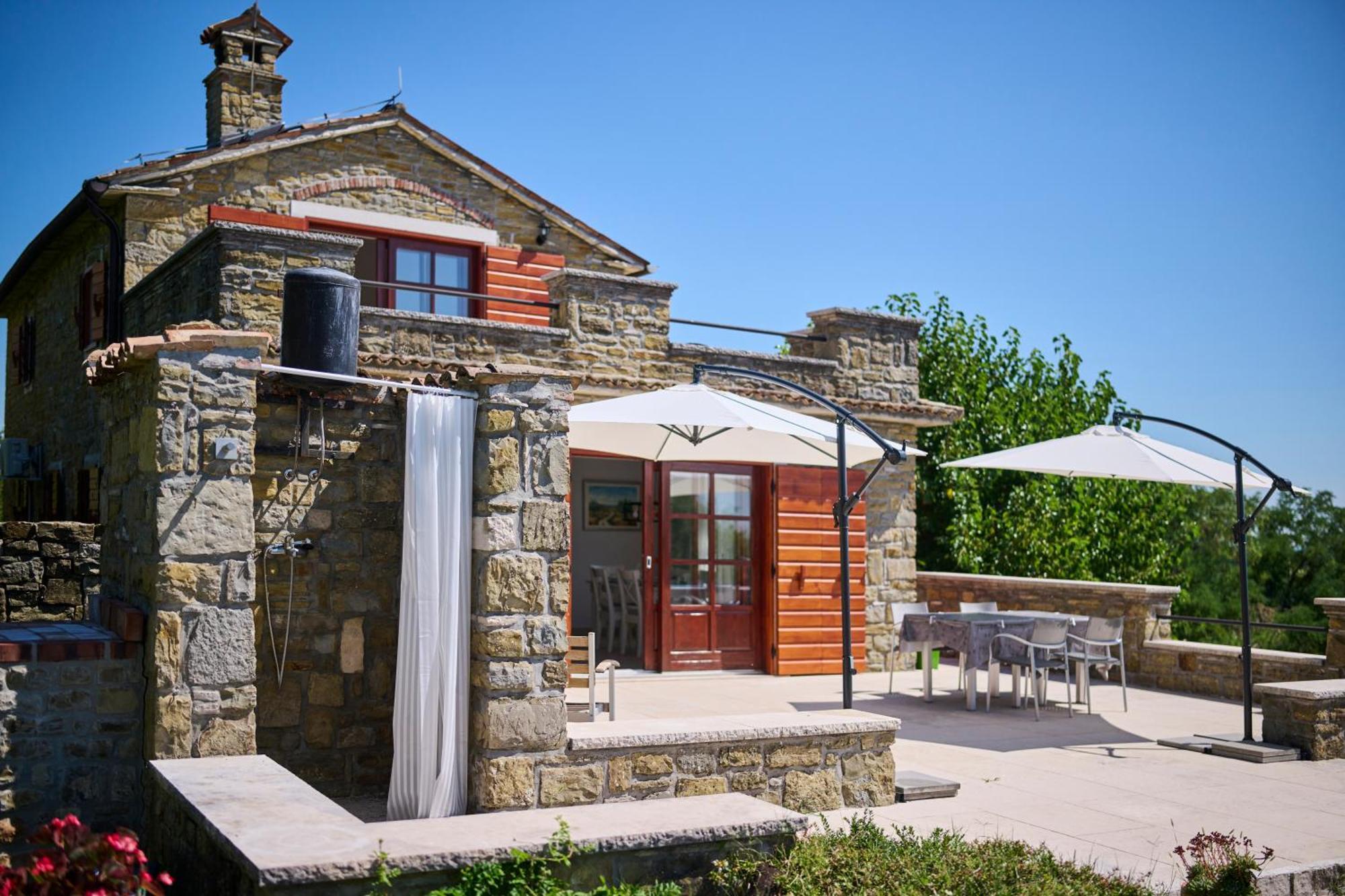 Вілла Casa Del Conte - Peaceful Hideaway In North Istria Ґрожнян Екстер'єр фото